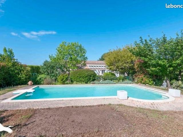 Villa 5 pièces 150 m²