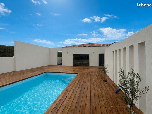 Villa 5 pièces 150 m²