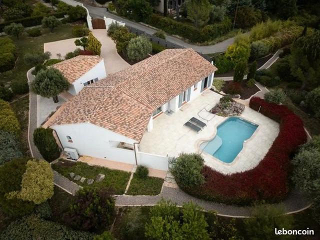 Villa 5 pièces 150 m²