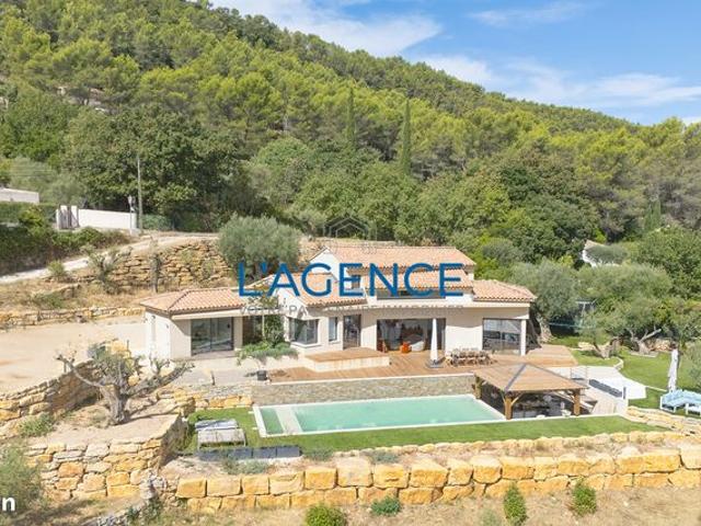 Villa 5 pièces 150 m²