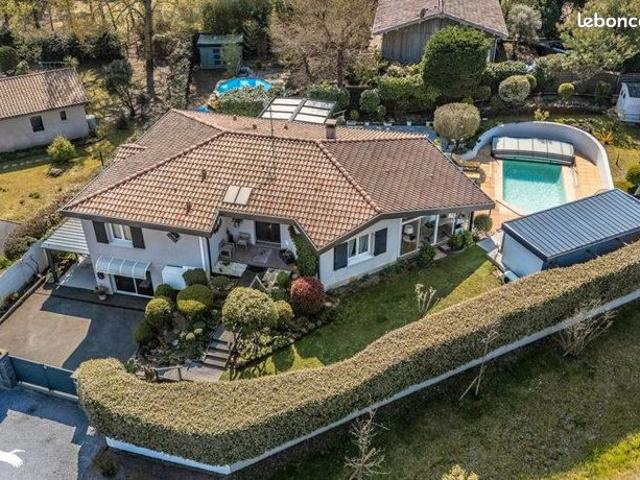 Villa 5 pièces 150 m²