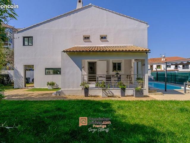 Villa 5 pièces 150 m²