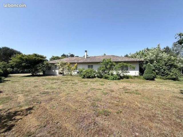 Villa 5 pièces 150 m²
