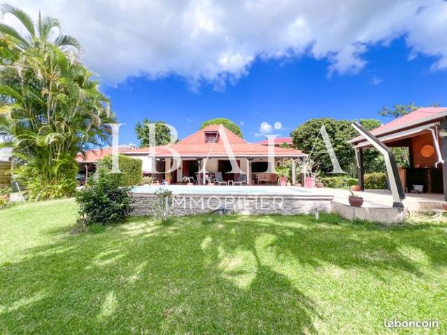 Villa 5 pièces 150 m²