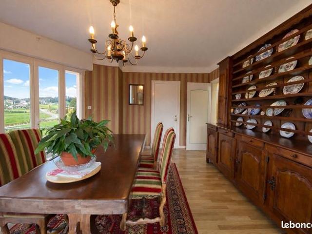 Villa 5 pièces 150 m²