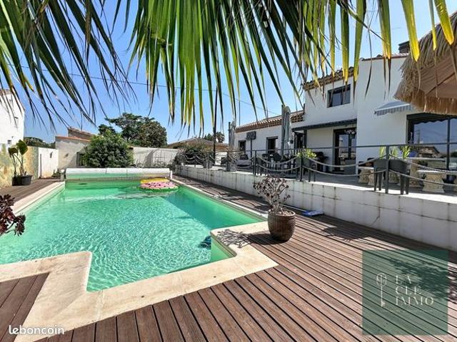Villa 5 pièces 150 m²