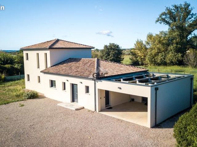 Villa 5 pièces 151 m²