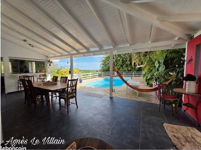 Villa 5 pièces 151 m²