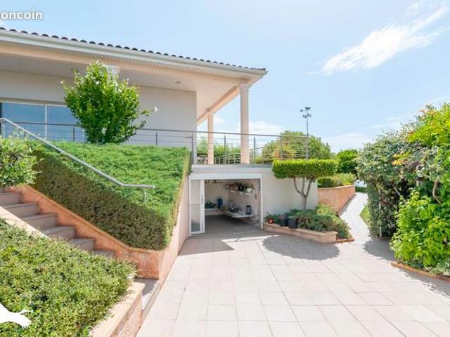 Villa 5 pièces 152 m²