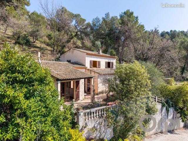 Villa 5 pièces 152 m²
