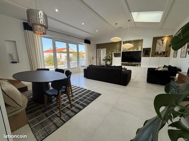 Villa 5 pièces 152 m²
