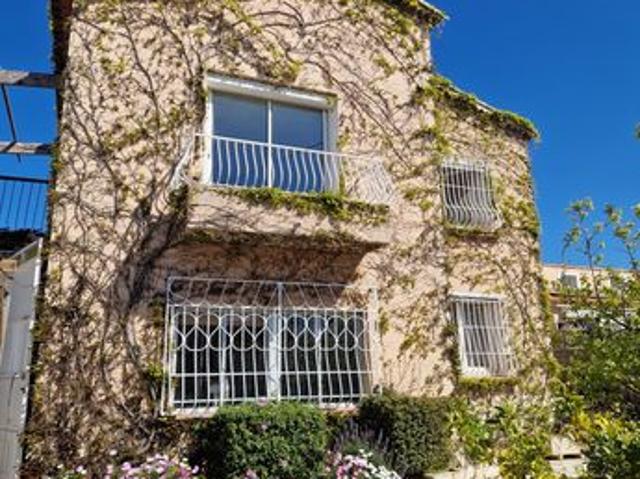 Villa 5 pièces 152 m²