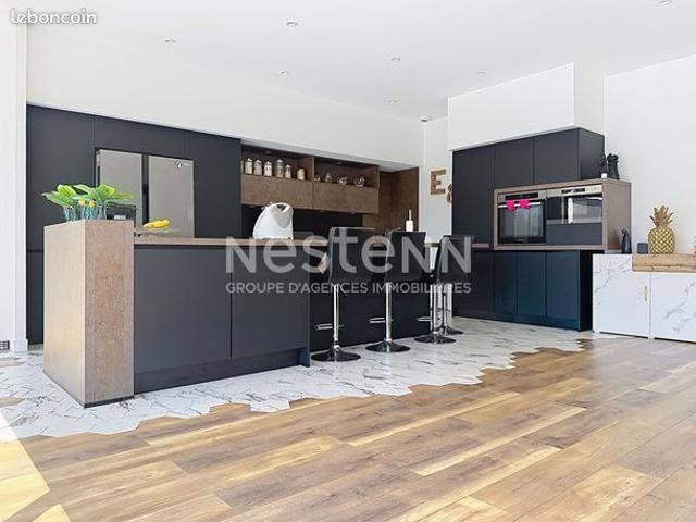Villa 5 pièces 153 m²
