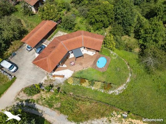 Villa 5 pièces 153 m²