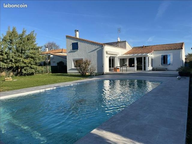 Villa 5 pièces 153 m²