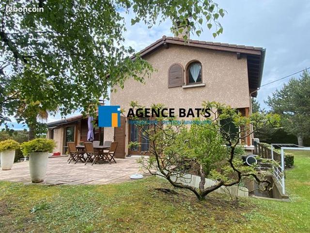 Villa 5 pièces 153 m²