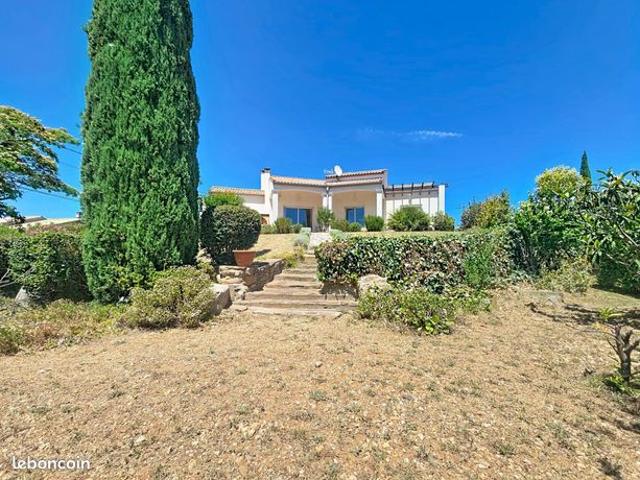 Villa 5 pièces 153 m²