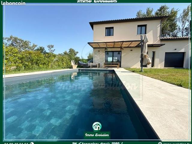 Villa 5 pièces 153 m²