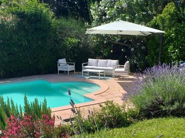 Villa 5 pièces 153 m²
