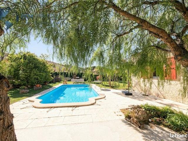 Villa 5 pièces 154 m²
