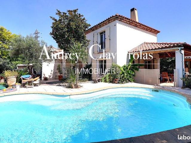 Villa 5 pièces 154 m²