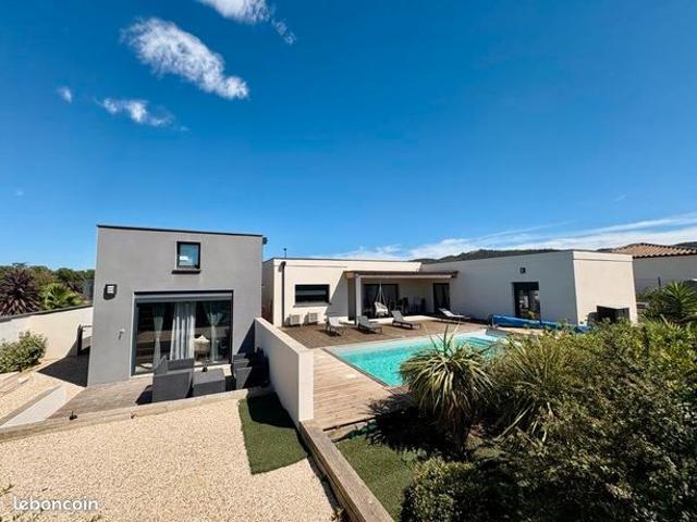 Villa 5 pièces 154 m²