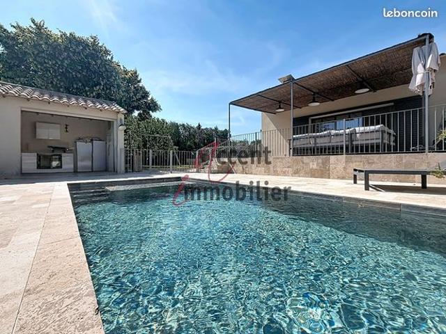 Villa 5 pièces 154 m²