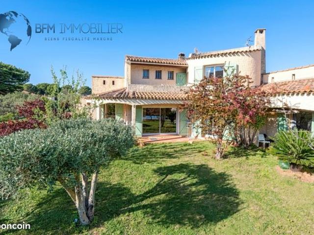 Villa 5 pièces 154 m²
