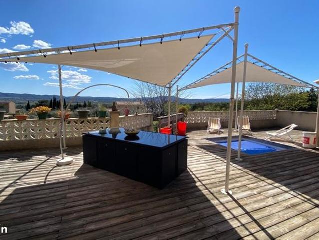 Villa 5 pièces 154 m²
