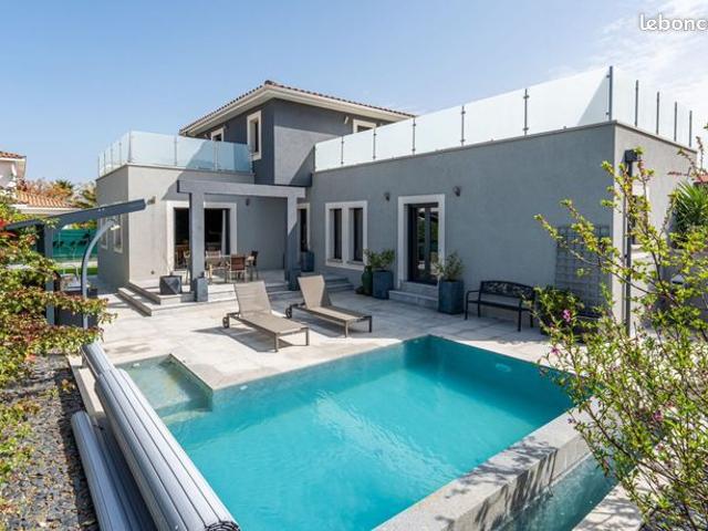 Villa 5 pièces 155 m²