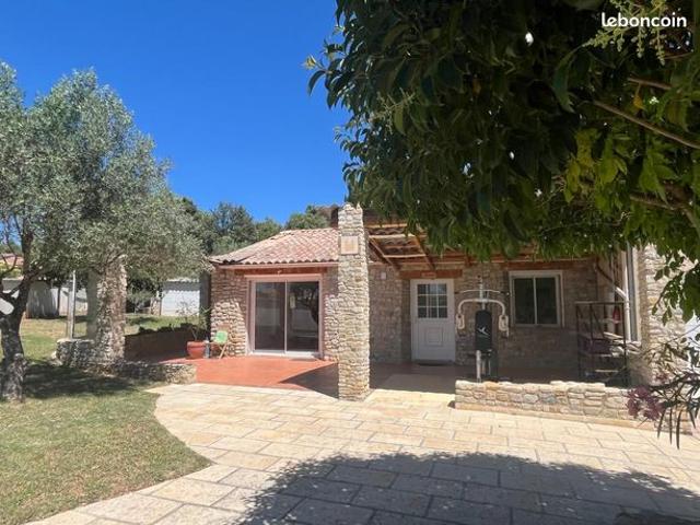 Villa 5 pièces 156 m²