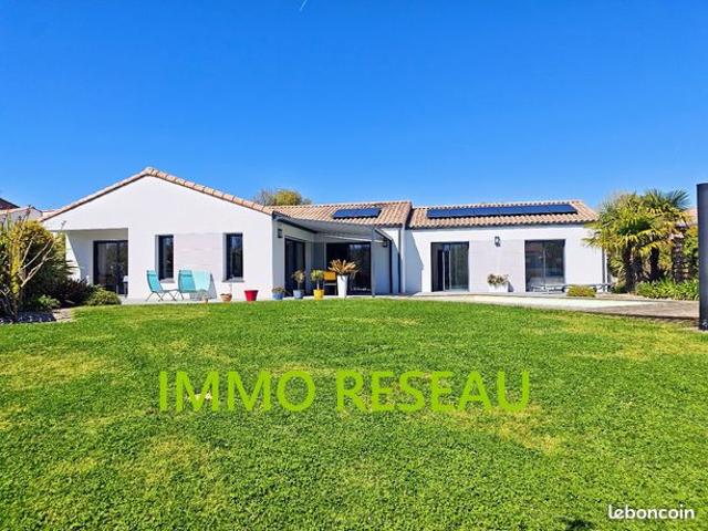 Villa 5 pièces 156 m²