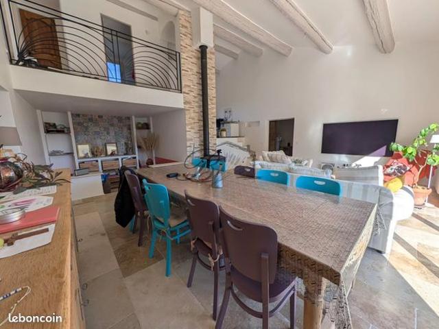 Villa 5 pièces 156 m²