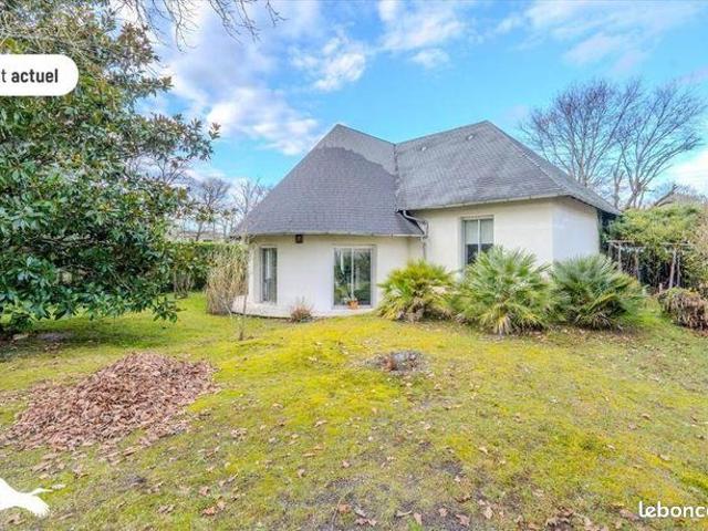 Villa 5 pièces 156 m²