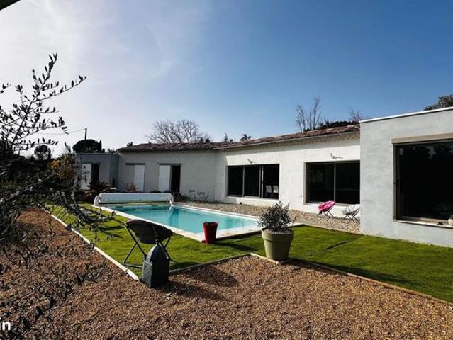 Villa 5 pièces 157 m²