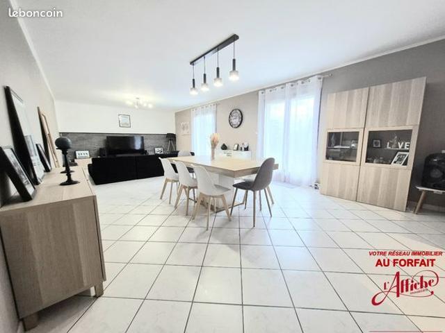 Villa 5 pièces 157 m²