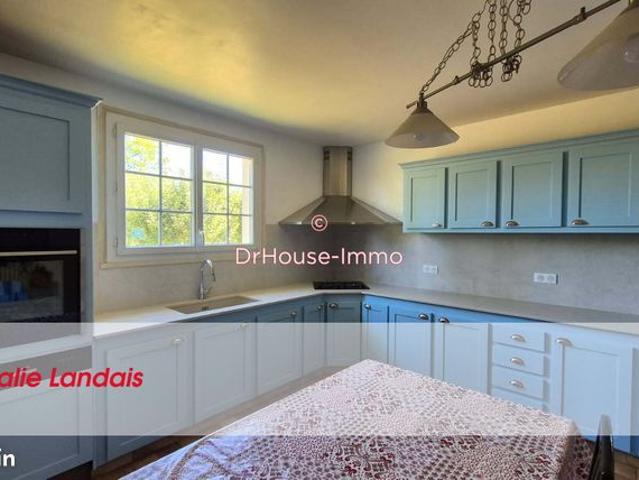 Villa 5 pièces 157 m²