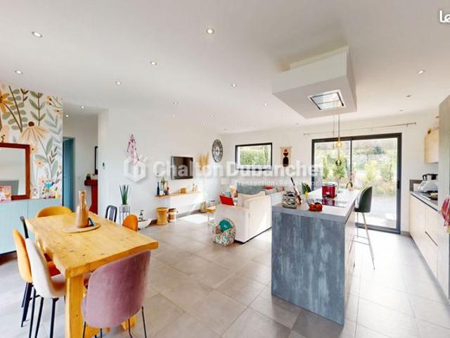 Villa 5 pièces 158 m²