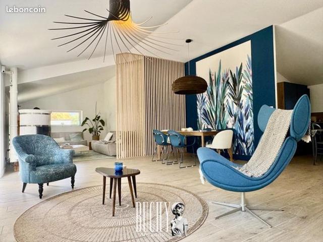Villa 5 pièces 158 m²