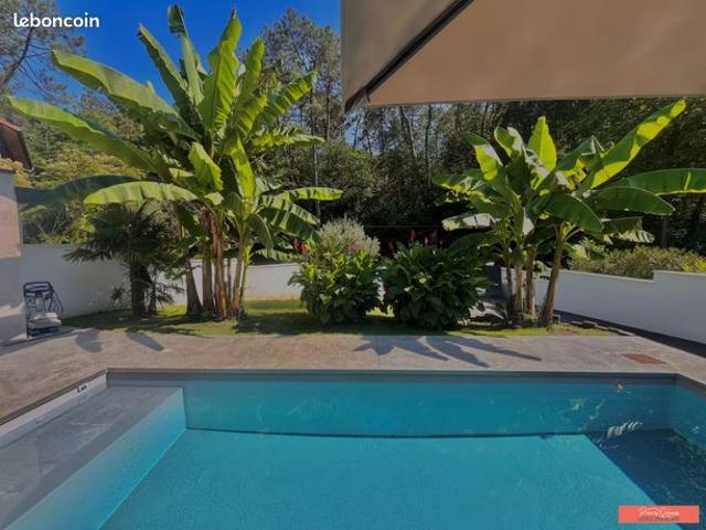 Villa 5 pièces 159 m²