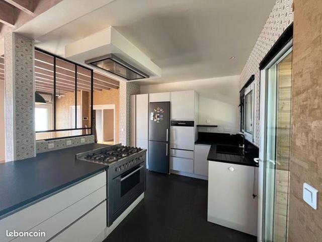 Villa 5 pièces 159 m²