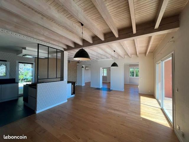 Villa 5 pièces 159 m²