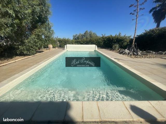 Villa 5 pièces 160 m²