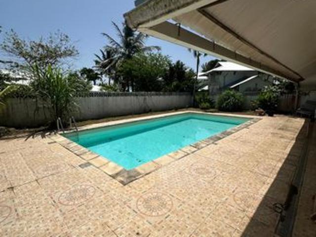 Villa 5 pièces 160 m²