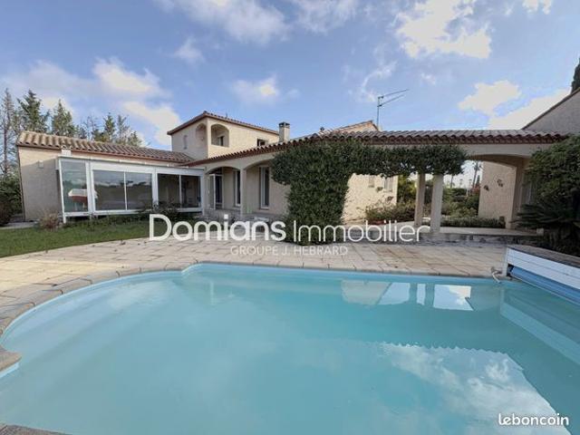 Villa 5 pièces 160 m²