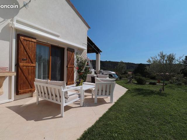 Villa 5 pièces 160 m²