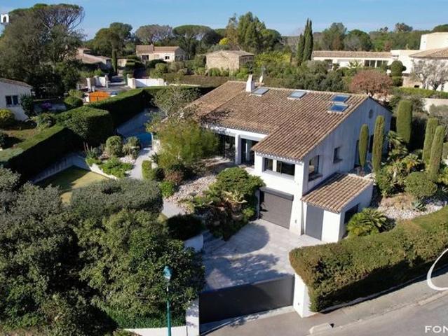 Villa 5 pièces 160 m²
