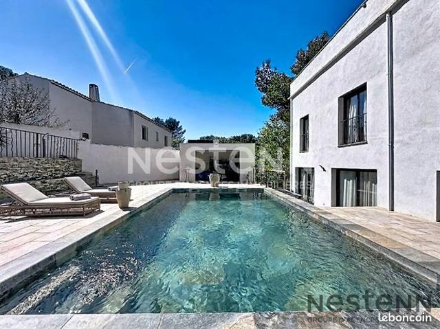 Villa 5 pièces 160 m²
