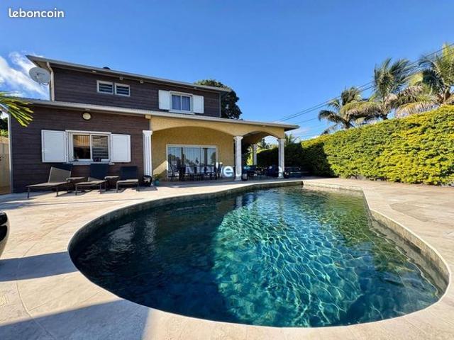 Villa 5 pièces 160 m²