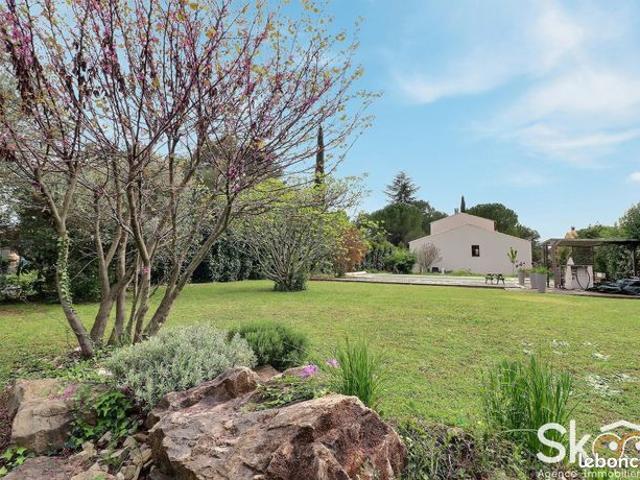 Villa 5 pièces 160 m²